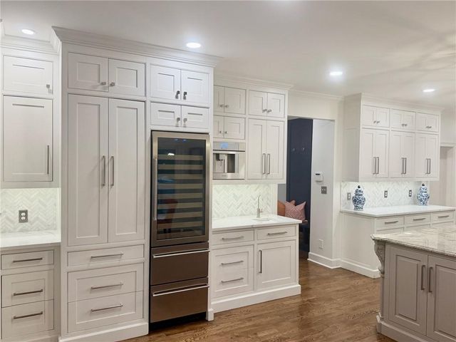 1402 Downington View NW, Acworth, GA 30101
