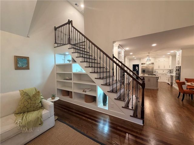 1402 Downington View NW, Acworth, GA 30101