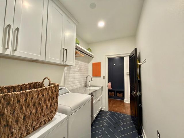 1402 Downington View NW, Acworth, GA 30101