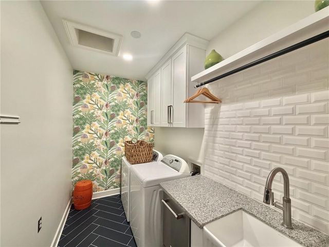 1402 Downington View NW, Acworth, GA 30101