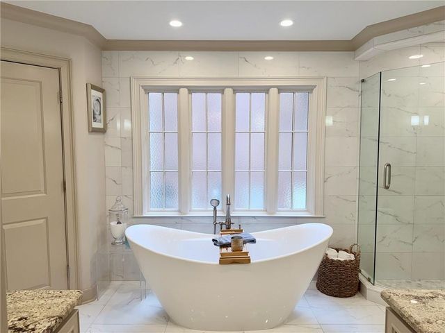 1402 Downington View NW, Acworth, GA 30101