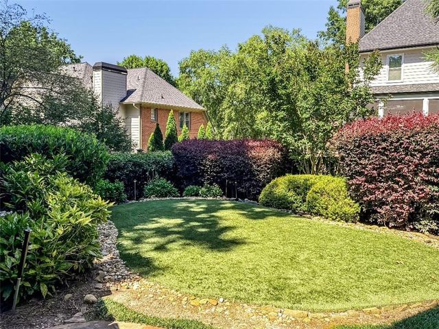 1402 Downington View NW, Acworth, GA 30101