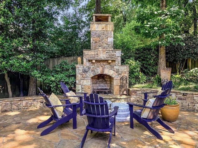 1402 Downington View NW, Acworth, GA 30101