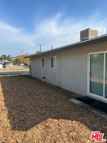 1909 Albany St, Delano, CA 93215