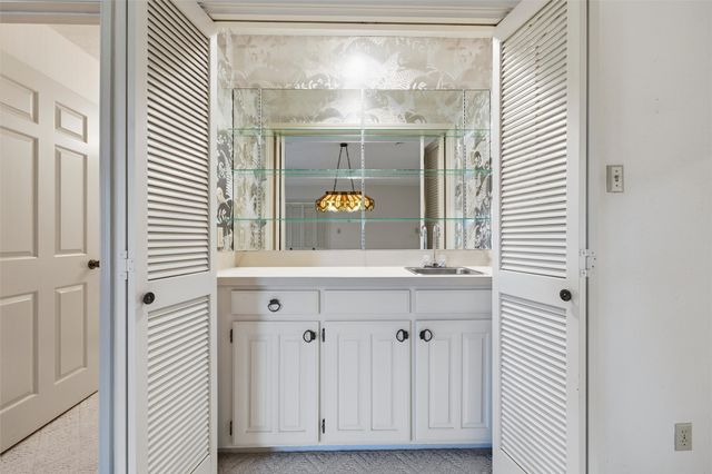 1216 Saint Andrews Drive, Mansfield, TX 76063