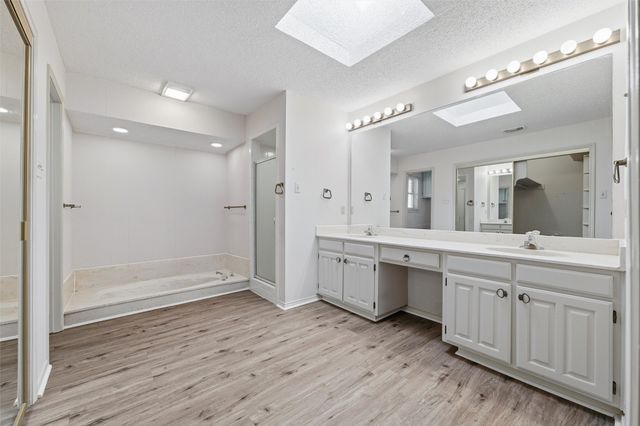 1216 Saint Andrews Drive, Mansfield, TX 76063