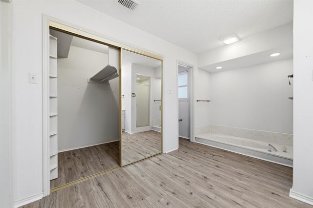 1216 Saint Andrews Drive, Mansfield, TX 76063