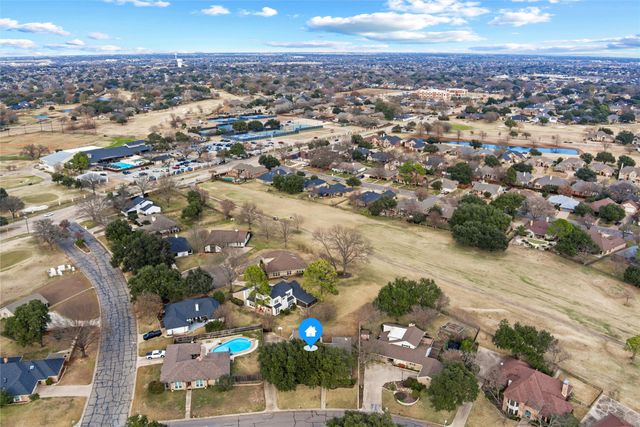 1216 Saint Andrews Drive, Mansfield, TX 76063