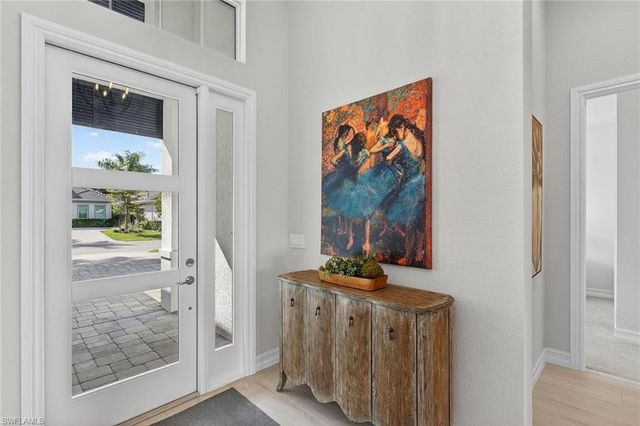 3169 Capistrano LN, Naples, FL 34114