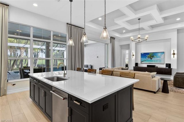 3169 Capistrano LN, Naples, FL 34114