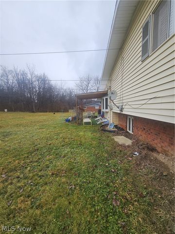 3750 Maplecrest Road, Woodmere, OH 44122