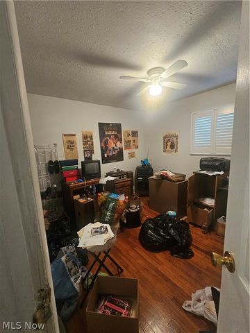 3750 Maplecrest Road, Woodmere, OH 44122