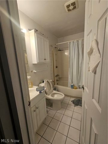 3750 Maplecrest Road, Woodmere, OH 44122