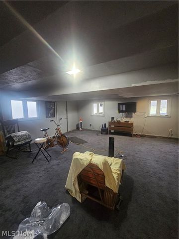 3750 Maplecrest Road, Woodmere, OH 44122