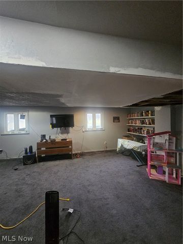 3750 Maplecrest Road, Woodmere, OH 44122