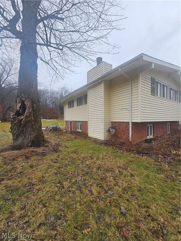 3750 Maplecrest Road, Woodmere, OH 44122