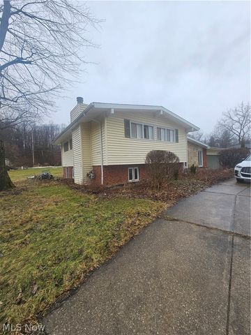 3750 Maplecrest Road, Woodmere, OH 44122