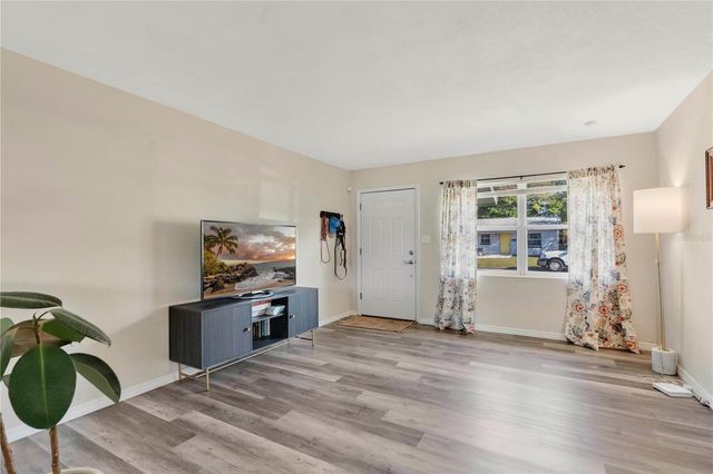 1408 SHADY LANE DRIVE, Orlando, FL 32804