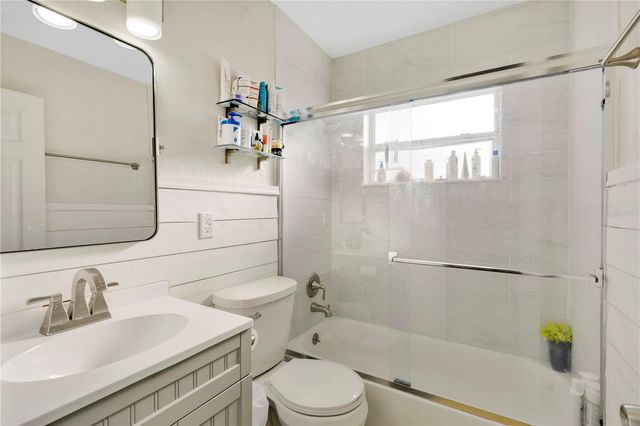 1408 SHADY LANE DRIVE, Orlando, FL 32804