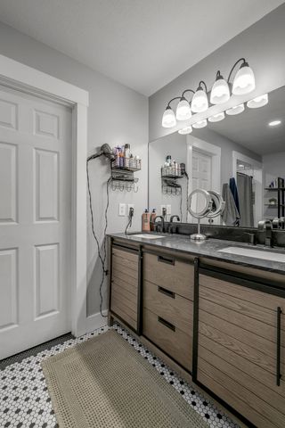 395 Colony Drive, Versailles, KY 40383