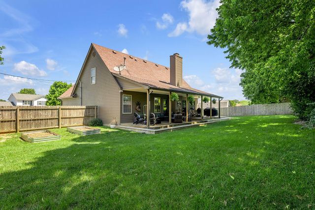 395 Colony Drive, Versailles, KY 40383