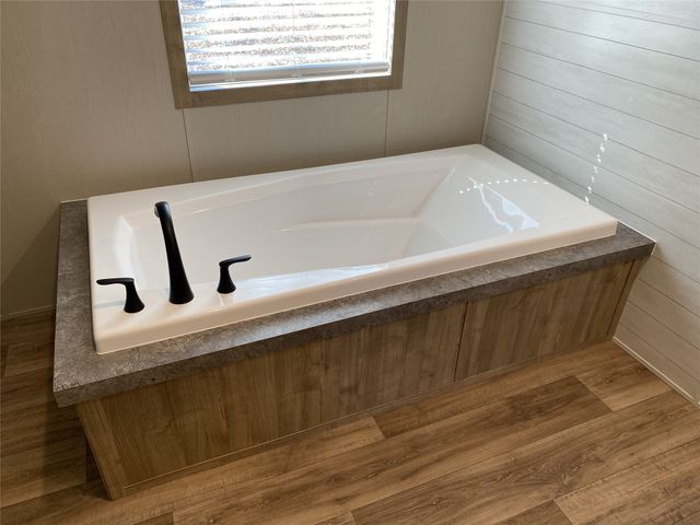 266 Deer Park Drive, Grand Cane, LA 71032