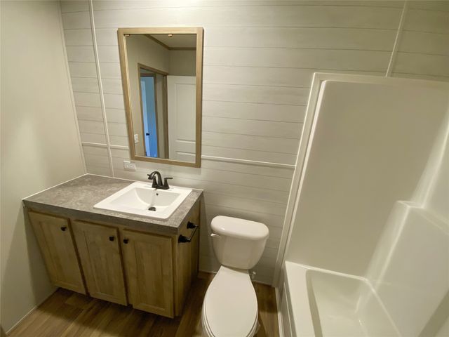 266 Deer Park Drive, Grand Cane, LA 71032