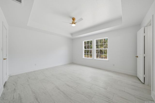 1096 DEER VALLEY PASS, Spring Branch, TX 78070