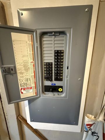 410 S SAWYER STREET, Shawano, WI 54166