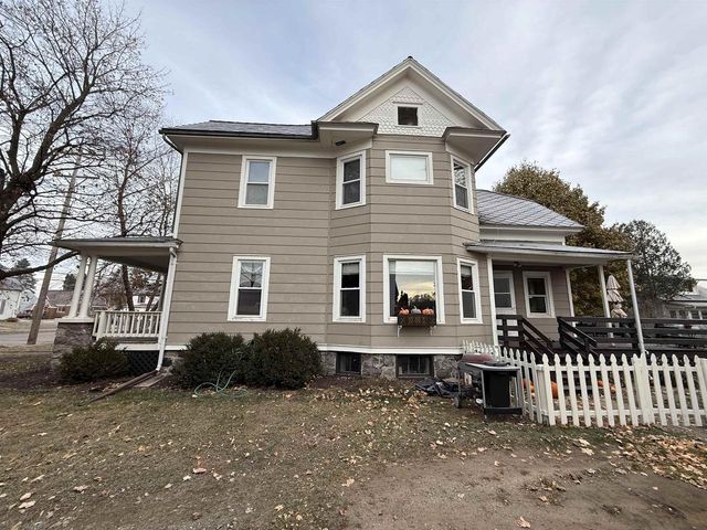 410 S SAWYER STREET, Shawano, WI 54166