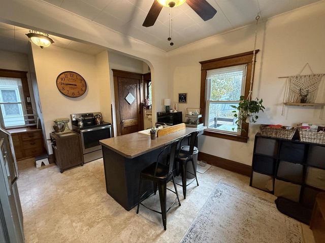 410 S SAWYER STREET, Shawano, WI 54166