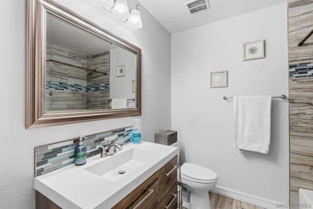 10131 Canyonridge, Spring Valley, CA 91977