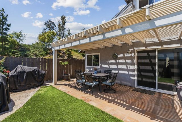 10131 Canyonridge, Spring Valley, CA 91977