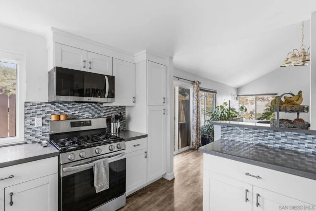 10131 Canyonridge, Spring Valley, CA 91977