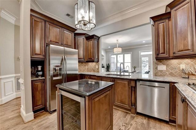 6232 Clapham, Johns Creek, GA 30097