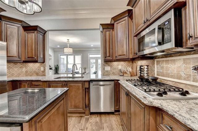 6232 Clapham, Johns Creek, GA 30097