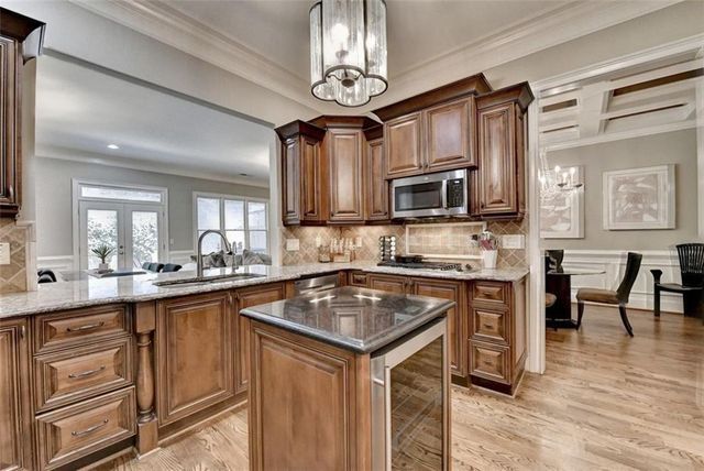 6232 Clapham, Johns Creek, GA 30097