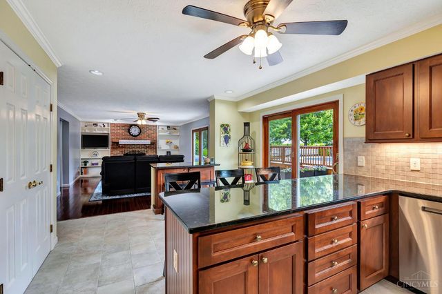 6341 Kings Arms Way, Fairfield, OH 45014