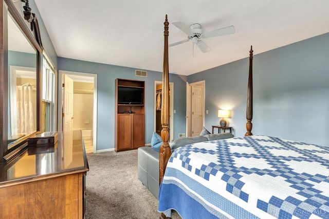 6341 Kings Arms Way, Fairfield, OH 45014