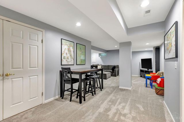 6341 Kings Arms Way, Fairfield, OH 45014