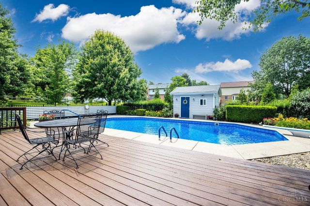 6341 Kings Arms Way, Fairfield, OH 45014