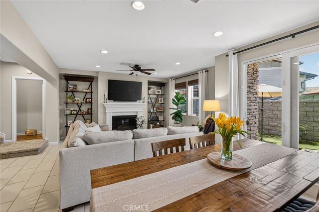 3877 Par, Yorba Linda, CA 92886
