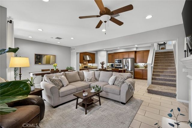 3877 Par, Yorba Linda, CA 92886