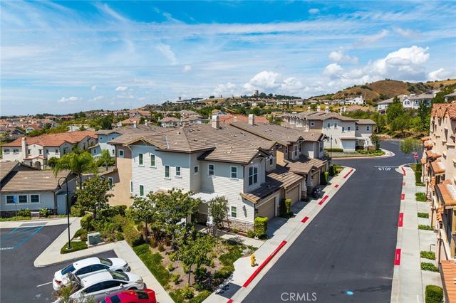 3877 Par, Yorba Linda, CA 92886