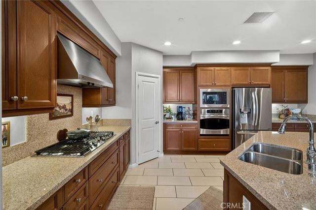 3877 Par, Yorba Linda, CA 92886