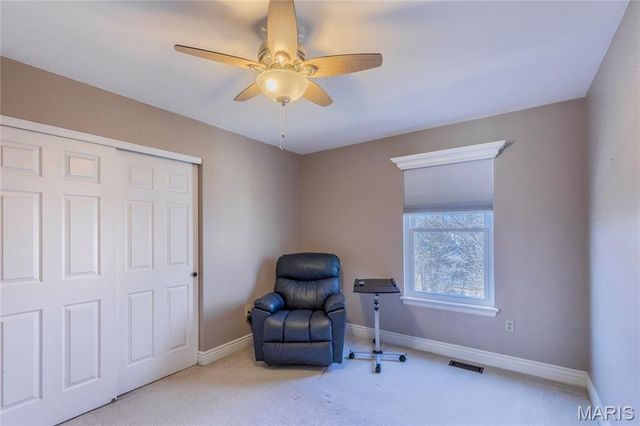 752 Charleston Oaks Drive, Ballwin, MO 63021