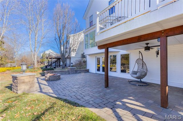 752 Charleston Oaks Drive, Ballwin, MO 63021
