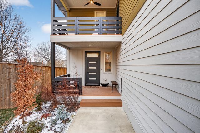 927 E Ramseur Street, Durham, NC 27701