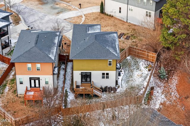 927 E Ramseur Street, Durham, NC 27701