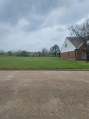 7727 Green Lawn Drive, Houston, TX 77088